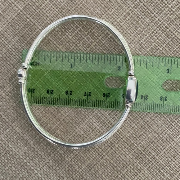 Sterling Silver and Lapis oval bangle bracelet - Picture 8 of 10